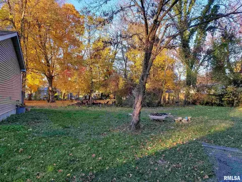 403 N Washington St, Marion, IL 62959 photo 23