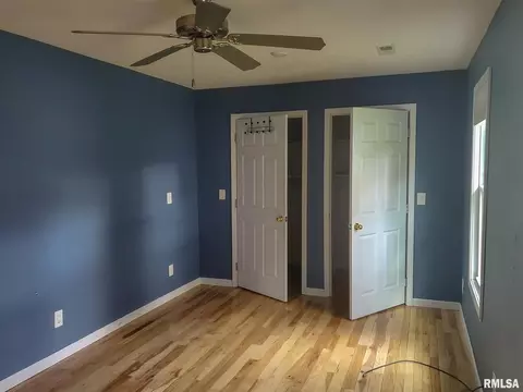 403 N Washington St, Marion, IL 62959 photo 13