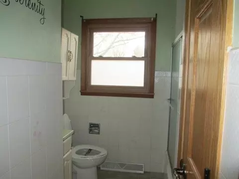 229 Cliff Ct, Carbon Cliff, IL 61239 photo 9
