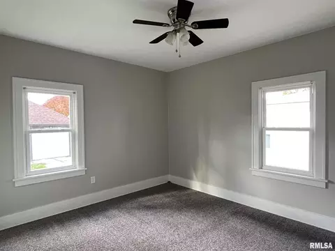 1929 3rd St, Moline, IL 61265 photo 15