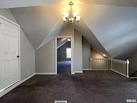 1929 3rd St, Moline, IL 61265 photo 26