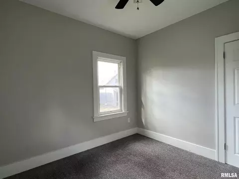 1929 3rd St, Moline, IL 61265 photo 19