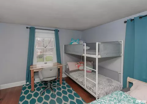 1225 29th St, Moline, IL 61265 photo 23