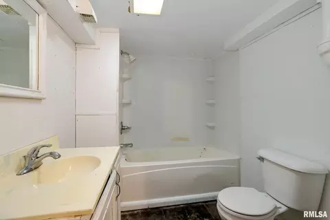 1612 33rd St, Moline, IL 61265 photo 22