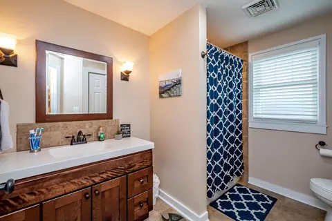 417 E Main St, Geneseo, IL 61254 photo 18
