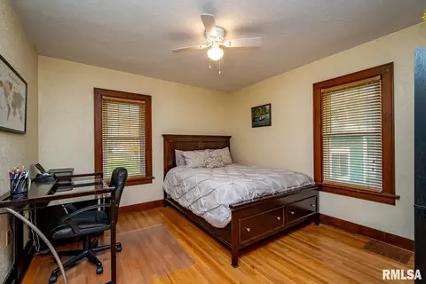 417 E Main St, Geneseo, IL 61254 photo 14