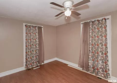 1009 3rd St, Orion, IL 61273 photo 6