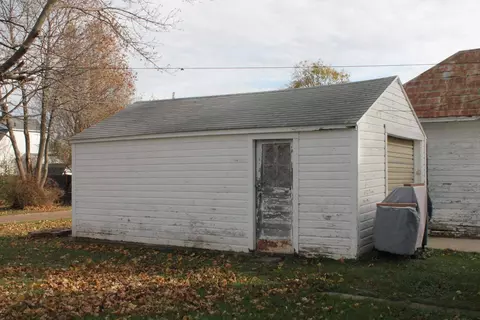 518 Pine St, Kewanee, IL 61443 photo 5
