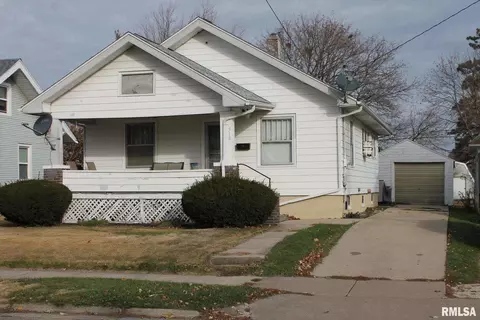 518 Pine St, Kewanee, IL 61443 photo 1
