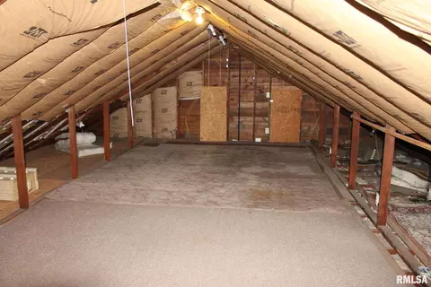 518 Pine St, Kewanee, IL 61443 photo 21