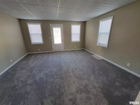 718 14th Ave, Fulton, IL 61252 photo 2