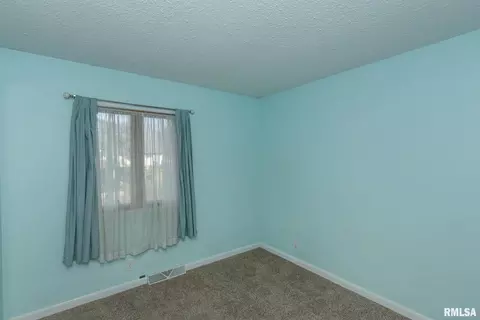 4813 52nd Ave, Moline, IL 61265 photo 12