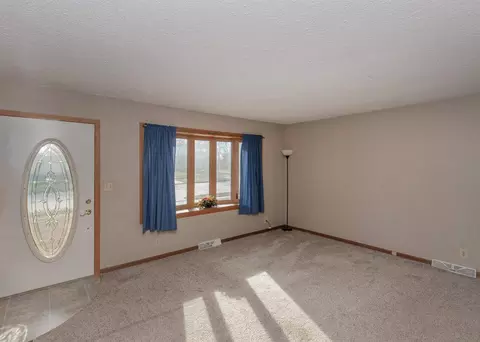 4813 52nd Ave, Moline, IL 61265 photo 4