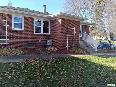 1657 E Circle Dr, Clinton, IA 52732 photo 40