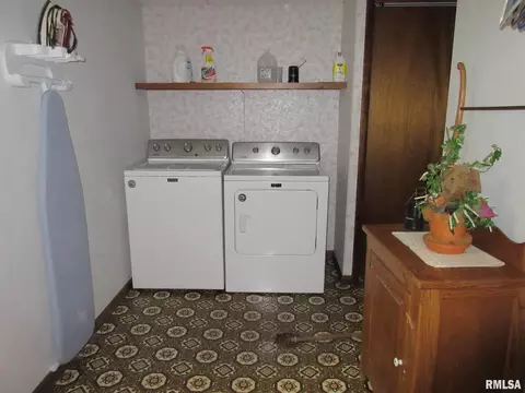 306 Marlane Dr, Alpha, IL 61413 photo 28