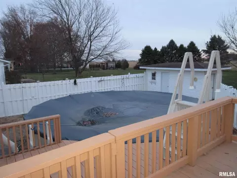 306 Marlane Dr, Alpha, IL 61413 photo 4