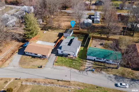 2406 Saline Ave, Eldorado, IL 62930 photo 28