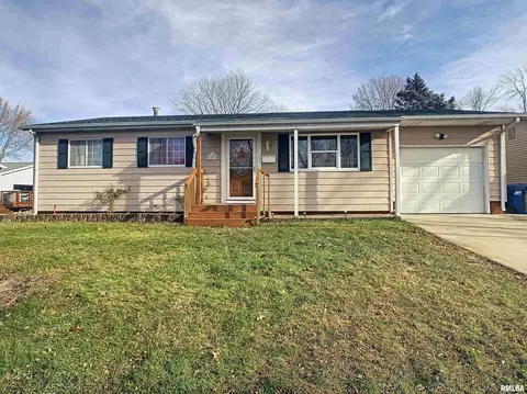 1609 12th St, Silvis, IL 61282 photo 1