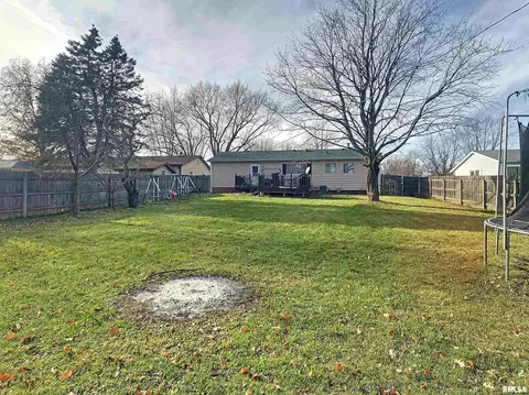1609 12th St, Silvis, IL 61282 photo 23