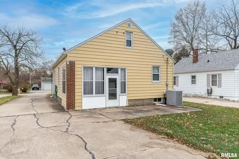 625 33rd Ave, Moline, IL 61265 photo 17