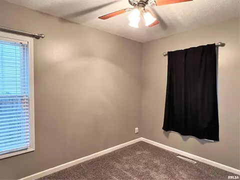 1519 16th St, Moline, IL 61265 photo 16