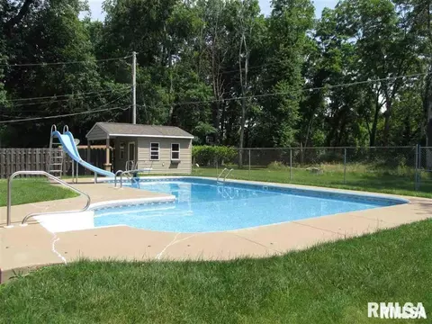 2902 30th St, Moline, IL 61265 photo 33