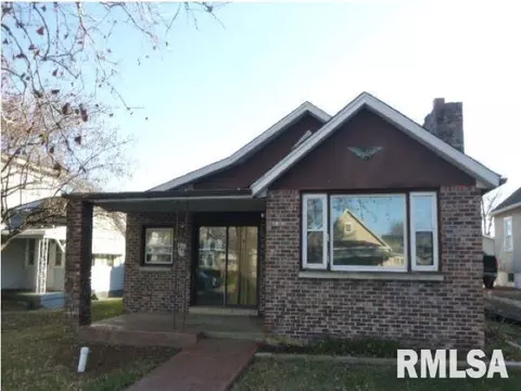 113 W 3rd St, Spring Valley, IL 61362 photo 1