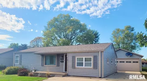 313 N Jackson St, Morrison, IL 61270 photo 1