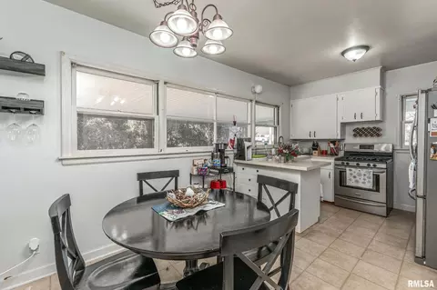 454 Page St, Kewanee, IL 61443 photo 7