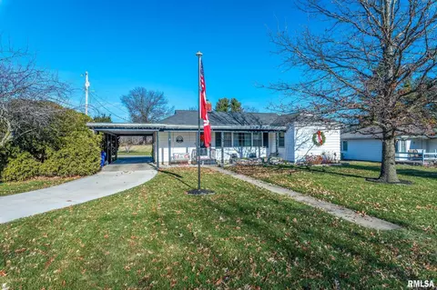 454 Page St, Kewanee, IL 61443 photo 2