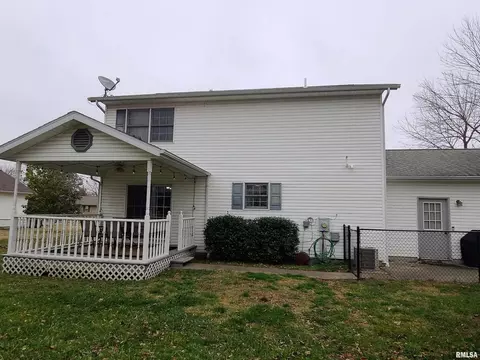 3033 Willow Branch Ln, Herrin, IL 62948 photo 4