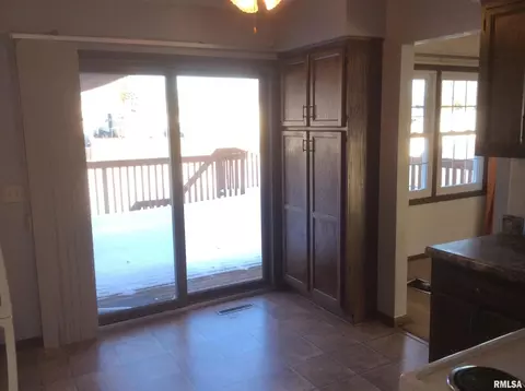 4005 16th Ave, Moline, IL 61265 photo 6