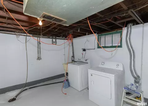 1320 25th St, Moline, IL 61265 photo 34