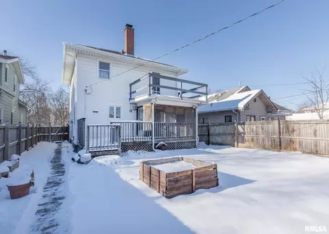 1320 25th St, Moline, IL 61265 photo 3
