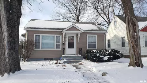 1919 31st St, Moline, IL 61265 photo 1