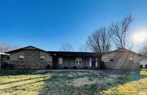 40 Douglas Dr, Herrin, IL 62948 photo 6