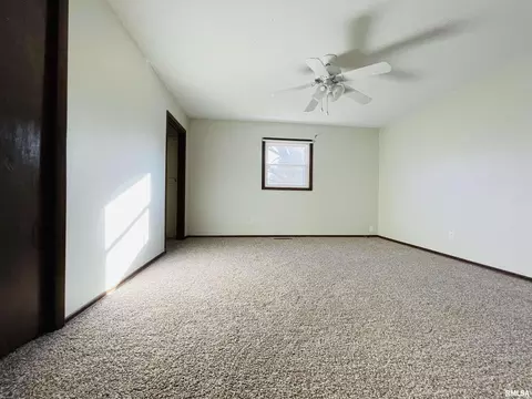 40 Douglas Dr, Herrin, IL 62948 photo 23