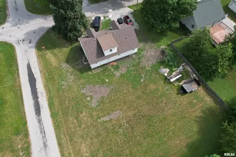 910 NW 2nd St, Aledo, IL 61231 photo 34