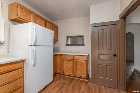 713 Pine St, Kewanee, IL 61443 photo 14