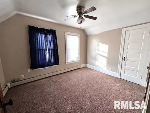1158 26th St, Moline, IL 61265 photo 11