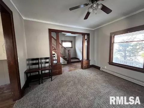 1158 26th St, Moline, IL 61265 photo 3