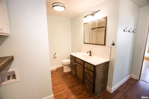 307 E South St, Morrison, IL 61270 photo 13