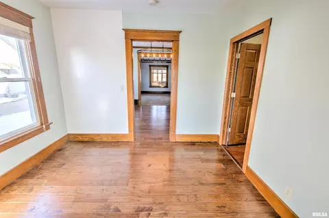 307 E South St, Morrison, IL 61270 photo 11