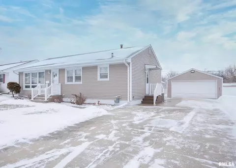 5321 28th Ave, Moline, IL 61265 photo 2