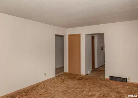 5321 28th Ave, Moline, IL 61265 photo 8