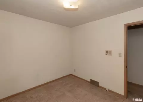 5321 28th Ave, Moline, IL 61265 photo 10