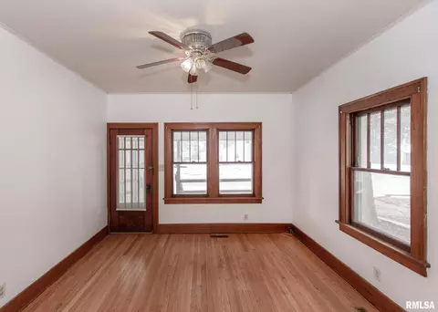 2907 12th Ave, Moline, IL 61265 photo 11