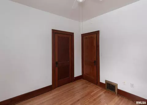 2907 12th Ave, Moline, IL 61265 photo 13