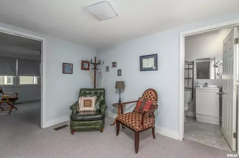 504 23rd Ave, Moline, IL 61265 photo 16