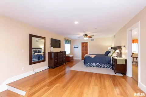 912 1st Ave, Hampton, IL 61256 photo 24